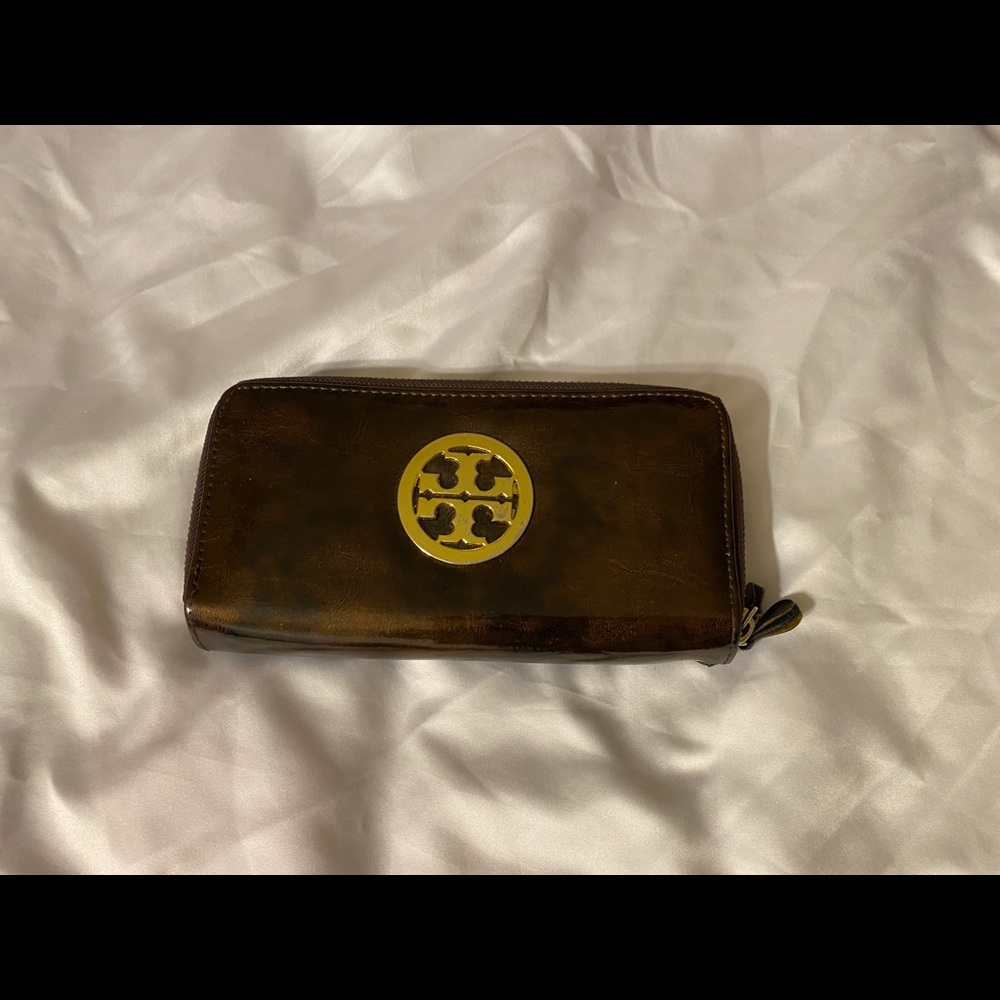 Tory Burch Wallet